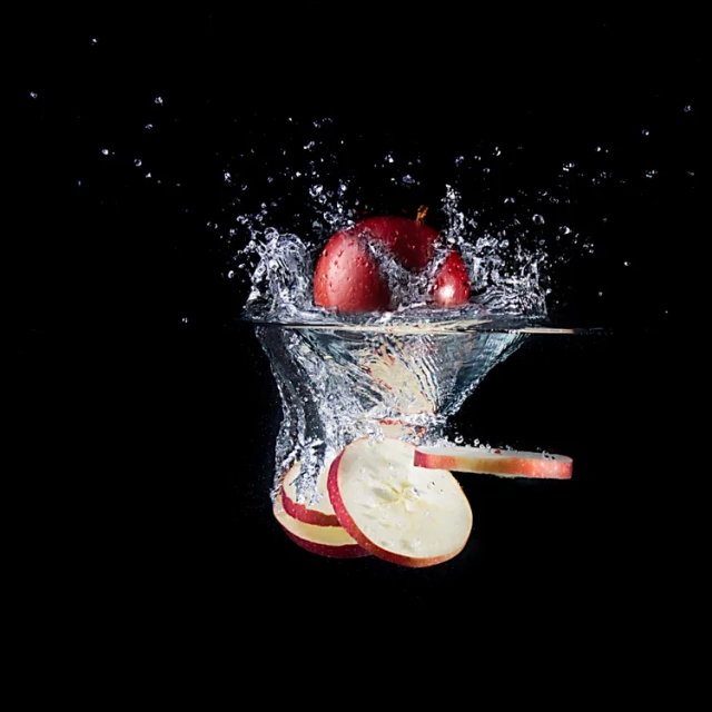 how to photograph falling objects in water 13